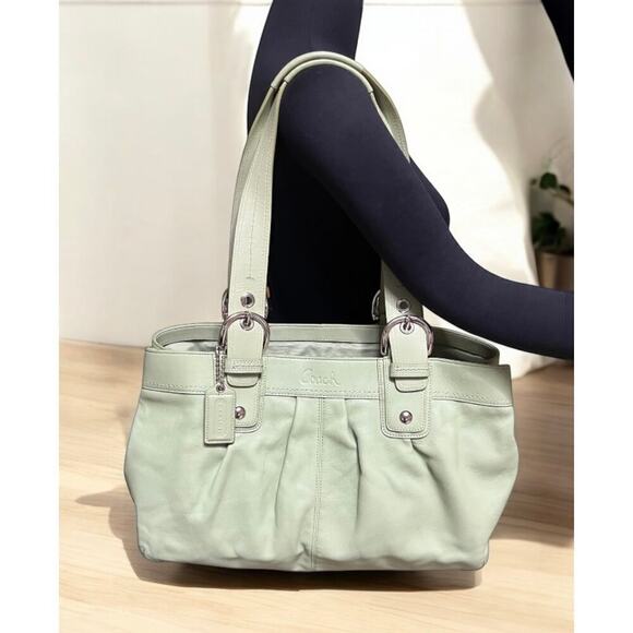 Coach F13733 Soho Pleated Leather Carryall Bag - Picture 6 of 16